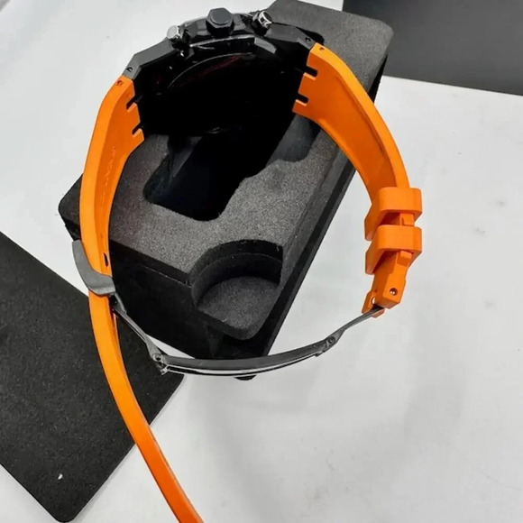 NEW In Box Casio G-Shock Ga-2100 Gen 5 Casioak Mod Orange Strap Mens OS - Picture 7 of 10